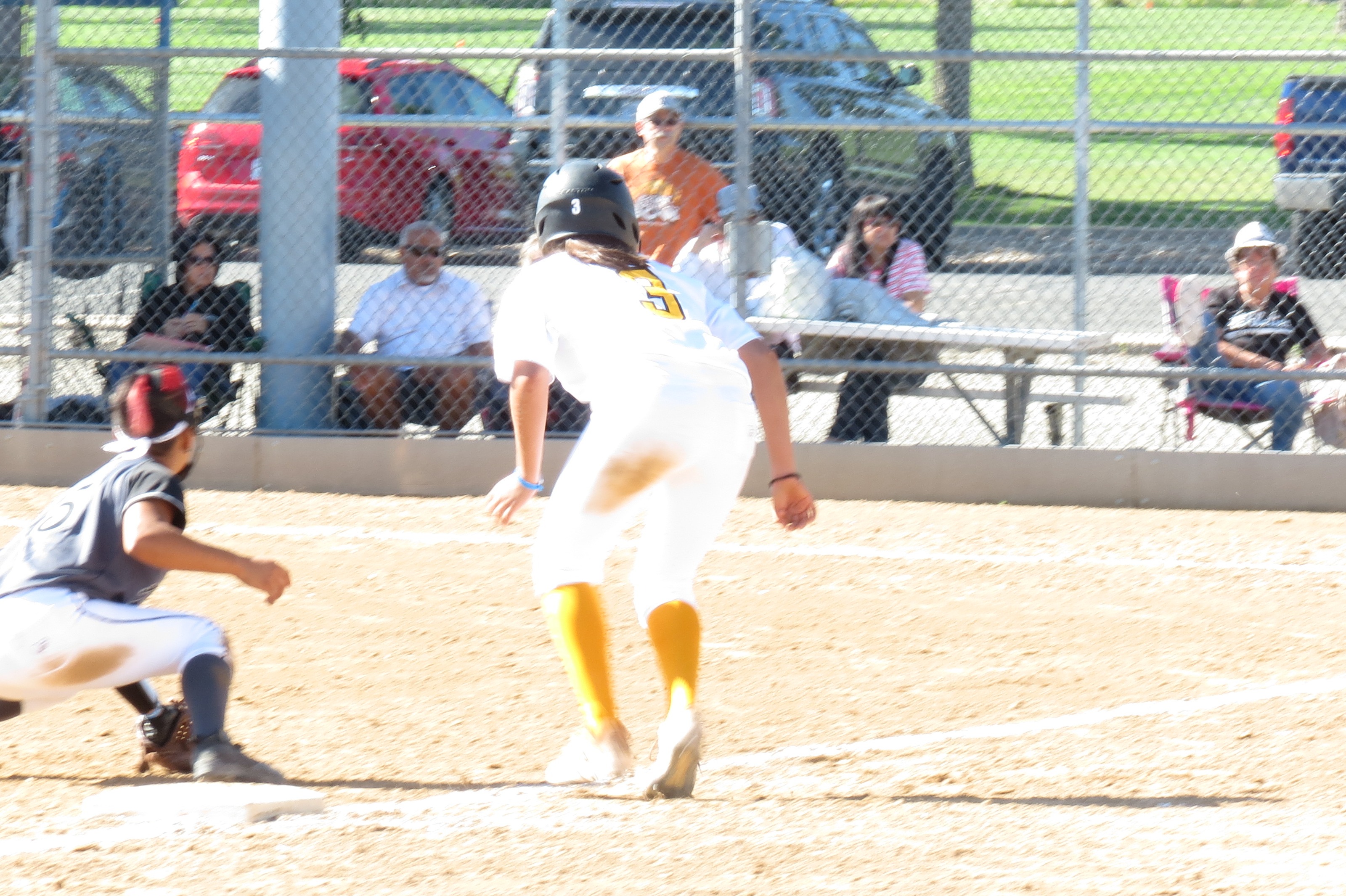 Check out the photos and videos of the softball recruiting profile Iliana Munoz